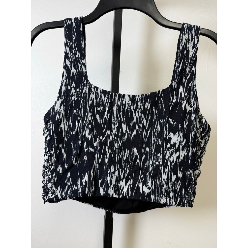 NWOT House of Harlow 1960 Lined Black and White Cropped Tank Top Womens - Picture 5 of 6